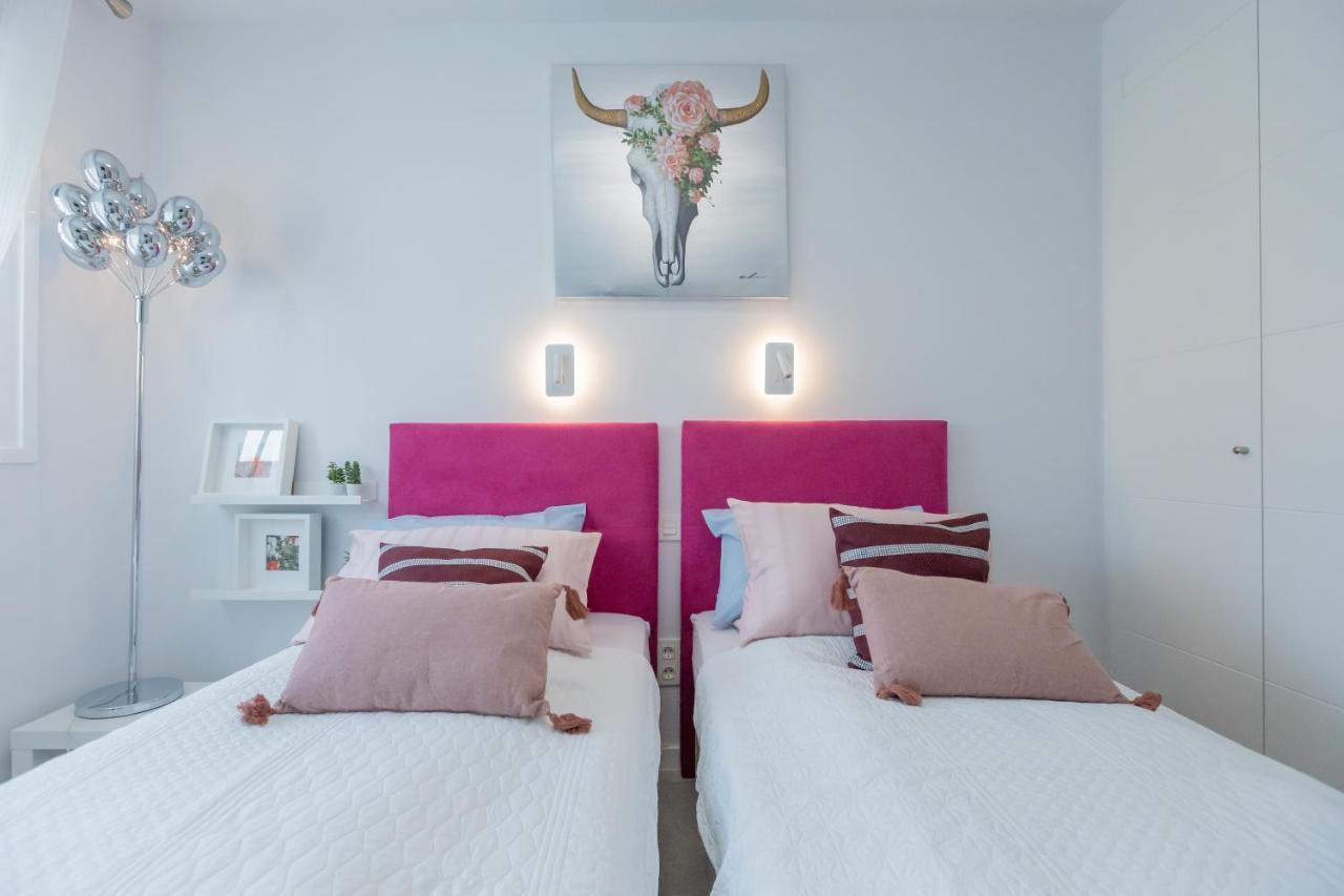 Marbella Luxury Brand New 2-Bedroom Apartment, 3 Min Walk To The Beach! Kültér fotó