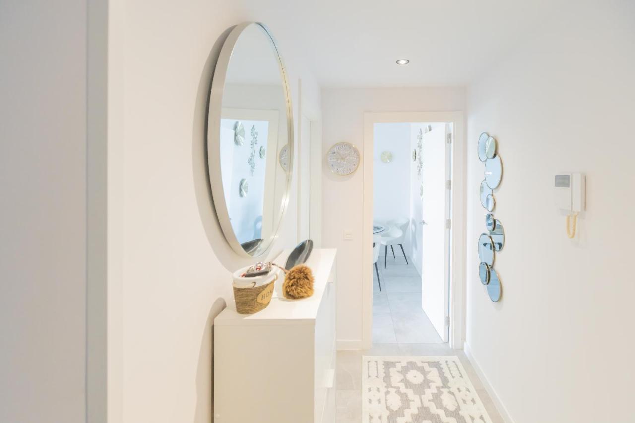 Marbella Luxury Brand New 2-Bedroom Apartment, 3 Min Walk To The Beach! Kültér fotó