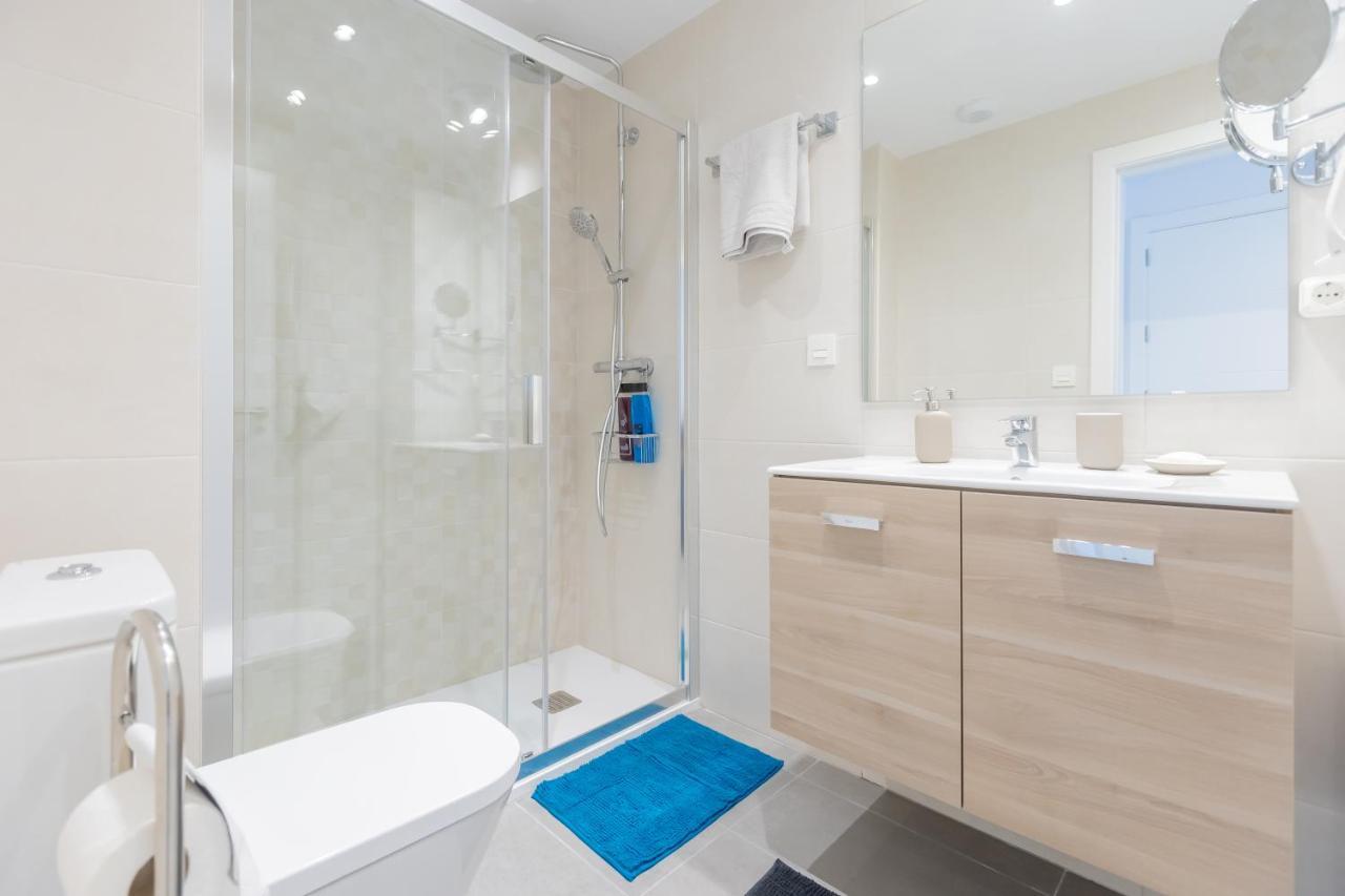 Marbella Luxury Brand New 2-Bedroom Apartment, 3 Min Walk To The Beach! Kültér fotó